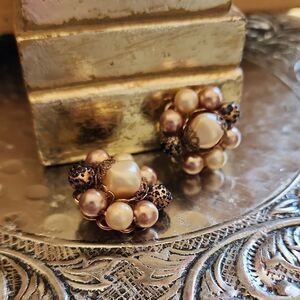 Elegant Vintage Mocha Cream Bead Cluster Clip On Earrings